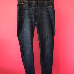 !!!Price Drop!!! Dark Wash OMG Jeans